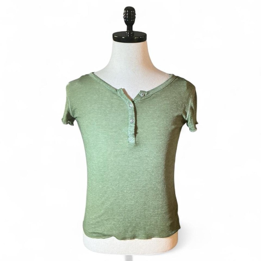 Derek Heart Green Ribbed Henley Short Sleeve T Shirt Womens Size Small